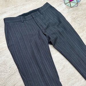 AMAZING! Men’s Gucci Pinstripe Skinny Dress Pants!